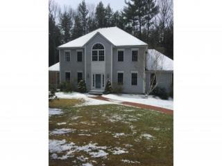 43 Standish Way, Amherst, NH 03031-2812