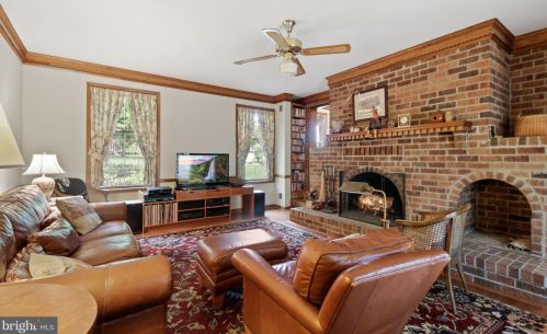 6531 River Clyde Dr, Highland, MD 20777-9786