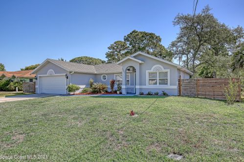 6027 Sunflower Dr, Cocoa, FL 32927-9113