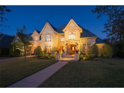 6909 Westmont Dr, Colleyville TX  76034-7265 exterior