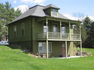 200 Baraboo St, Merrimac, WI 53561-9454