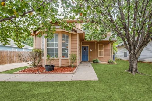 2901 Newport Ave, Denton, TX 76209-4721