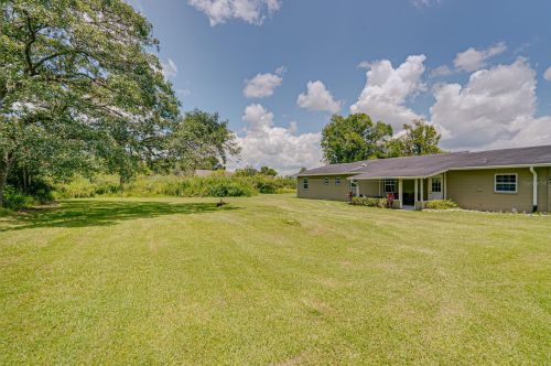 2440 Jim Galloway Rd, Lakeland FL  33810-2762 exterior