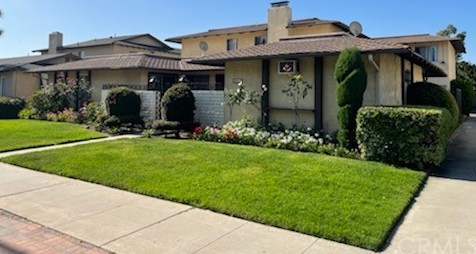 418 La Veta Ave, Orange, CA 92866-2612