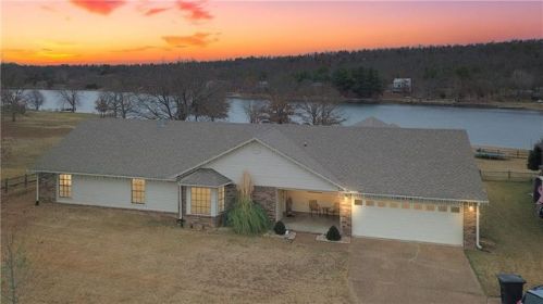 2414 Shadow Lake Dr, Greenwood, AR 72936-6140