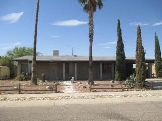 8440 Desert Palm St, Tucson AZ  85730-4707 exterior