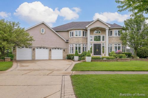 2712 Deering Bay Dr, Naperville, IL 60564-4681