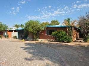 2221 Glenn St, Tucson AZ  85716-2253 exterior