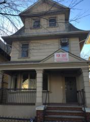 862 14th St, Brooklyn, NY 11230-2918