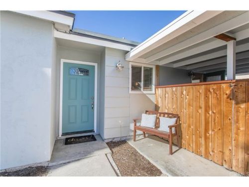 4030 Thomas St, Oceanside, CA 92056-4229