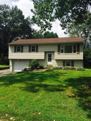 6 Hartwood St, Albany, NY 12205-4008