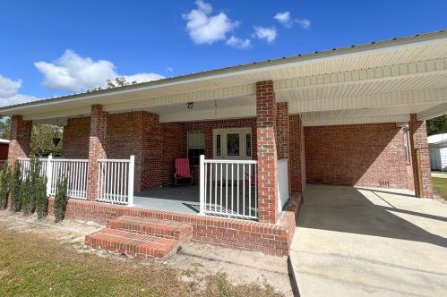 115 Hunter Cir, Port Saint Joe, FL 32456-1633