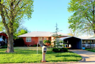 422 Pierce St, Purcell, OK 73080-2441