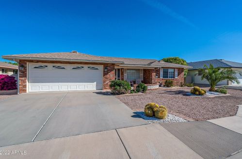 8320 Neville Ave, Mesa, AZ 85209-6729