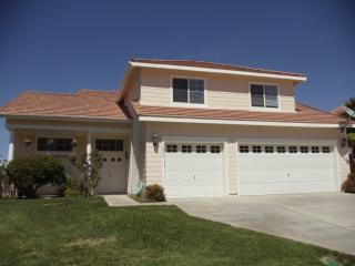 1835 Date Palm Dr, Palmdale CA  93551-5012 exterior