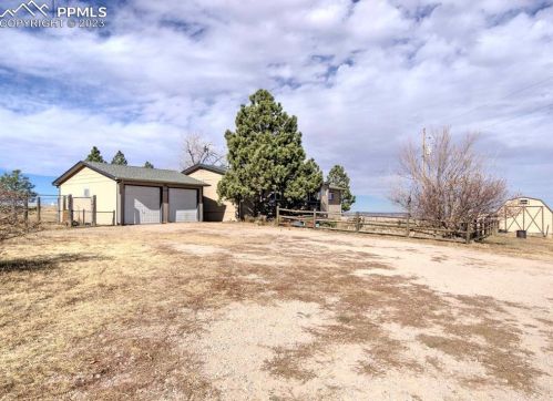 28850 Funk Rd, Calhan, CO 80808-8955