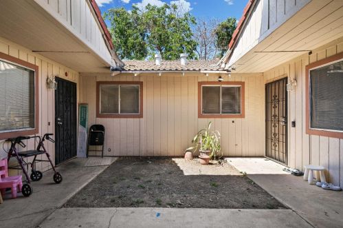 9047 Sherill Ct, Stockton, CA 95209-1800
