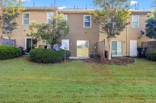 585 Mcwilliams Rd, Atlanta GA  30315-7541 exterior