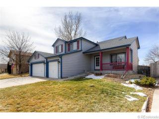 2231 Yampa Ct, Denver, CO 80013-4211