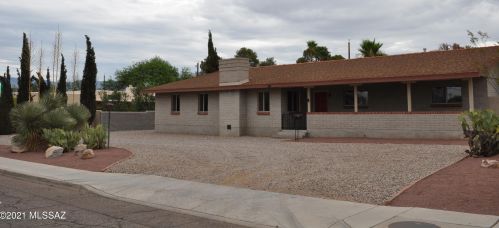 511 Craycroft Rd, Tucson AZ  85711-2422 exterior