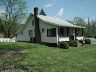 2412 Old Route 22, Duncansville, PA 16635-5603