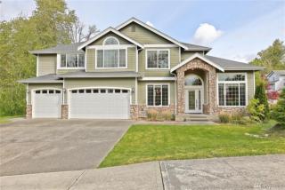 934 34th Pl, Seattle WA  98055-5760 exterior