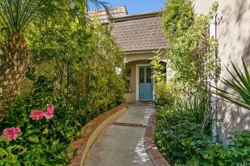27 Rockrose Way, Irvine, CA 92612-2136