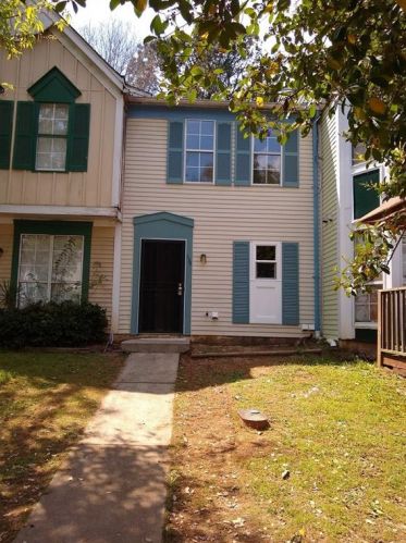 425 Prince Of Wales, Stone Mountain, GA 30083-6123