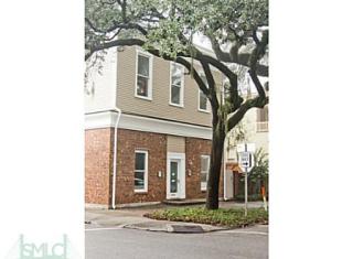 20 Duffy St, Savannah, GA 31401-6709