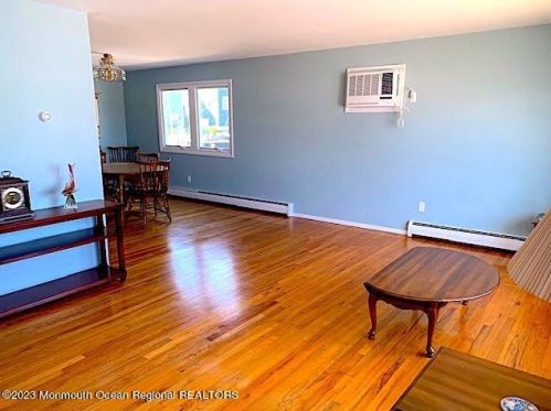 236 Butler Blvd, Berkeley Township NJ  08721-3108 exterior