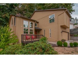 6930 Winfield Ct, Gladstone, OR