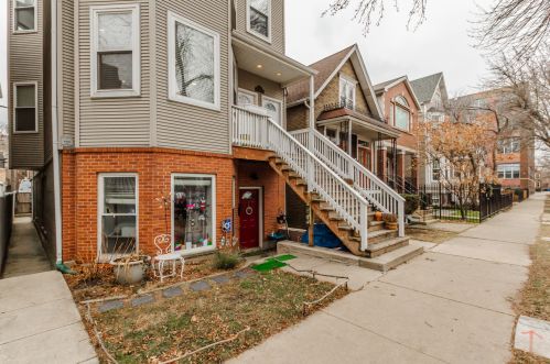 3924 Hermitage Ave, Chicago, IL 60613-3272