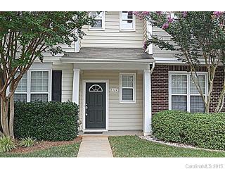 8324 Chaceview Ct, Charlotte, NC 28269-1001