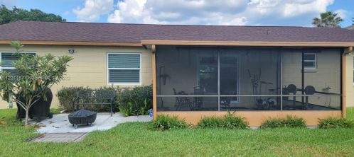 8 Wintergreen Way, Orlando, FL 32825-3650