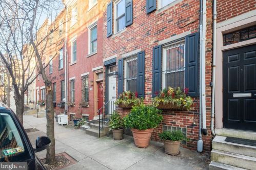 711 17th St, Philadelphia, PA 19130-2855