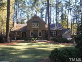 1213 Chestnut Dr, Smithfield, NC 27577-3605