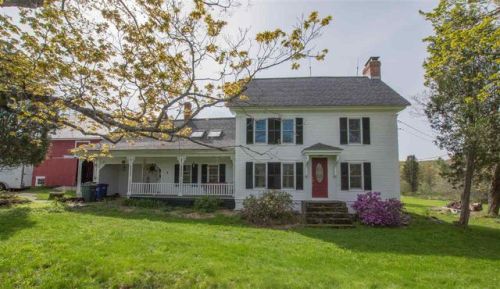 1853 County Rd, Montpelier, VT 05602-8638