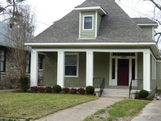 1938 Higbee Ave, Memphis, TN 38104-5217