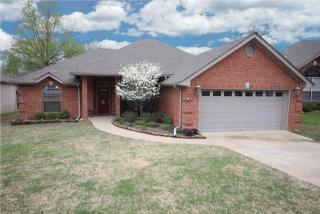 105 Orleans Dr, North Little Rock, AR 72113-6770