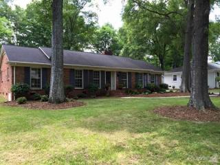 1325 Redcoat Dr, Charlotte, NC 28211-4747