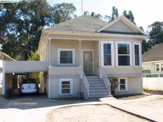 3142 High St, Oakland, CA 94619-1810