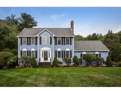 27 Southpark Ln, Mansfield, MA 02048-1769
