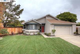 3909 Blacow Ct, Pleasanton CA  94566-4771 exterior