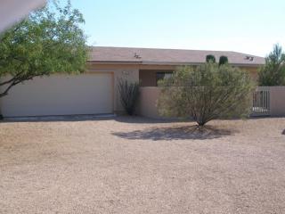 541 Solar Dr, Santa Rita, AZ 85641-9605