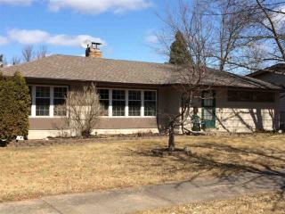 622 5th St, Chisholm, MN 55719-1322