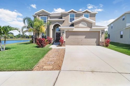 1206 Oak Pond St, Ruskin, FL 33570-7974