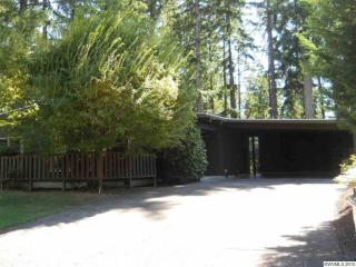 3362 Roosevelt Dr, Corvallis, OR 97330-1170