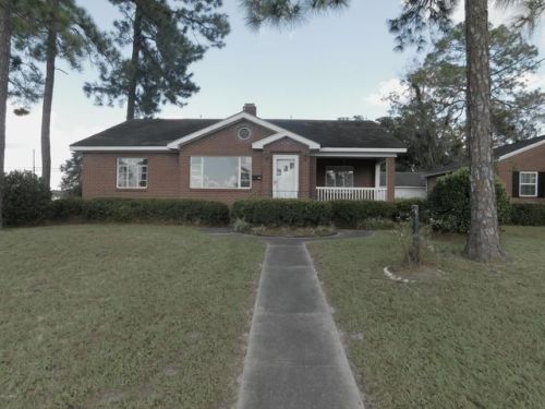 101 Forrest Ave, Waycross, GA 31501-4440