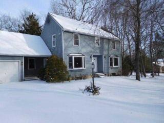 136 Kate Ln, Tolland, CT 06084-3559