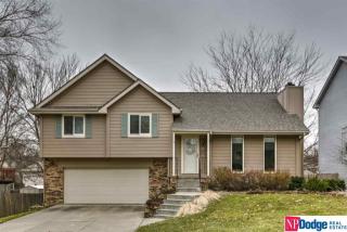 831 Spruce Dr, Omaha, NE 68046-4723